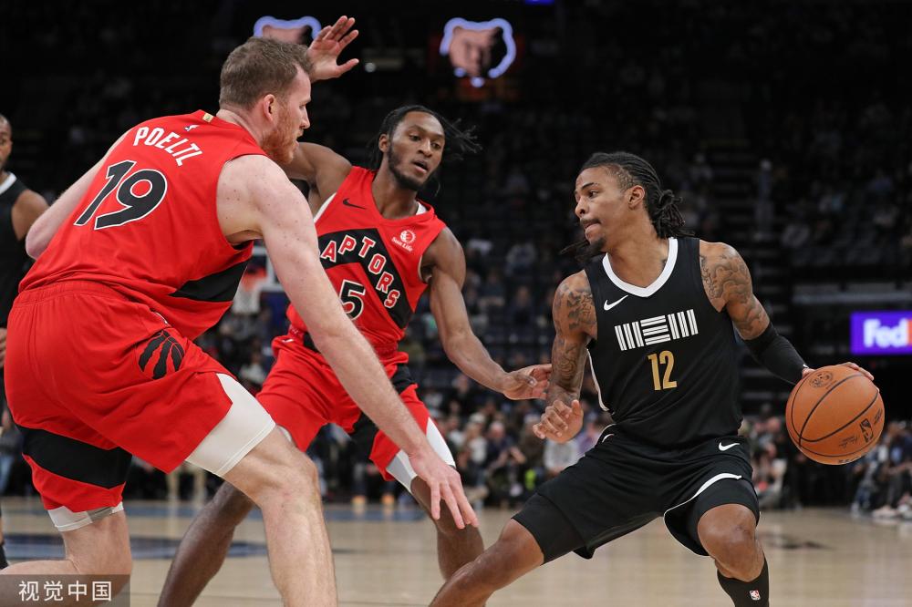 年轻球员在 年轻球员在